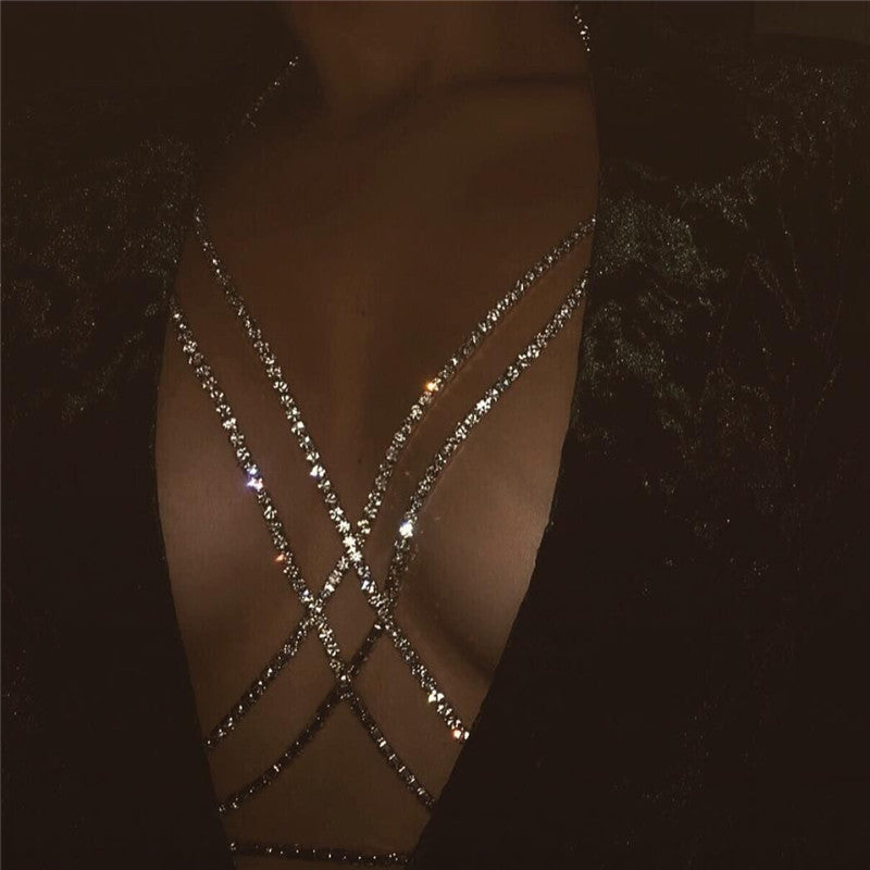 Classic Overlapping Sternal Chain Woman Sexy Fashion Body Jewelry - ONEZINOTTA , jewelery that shines like gold...