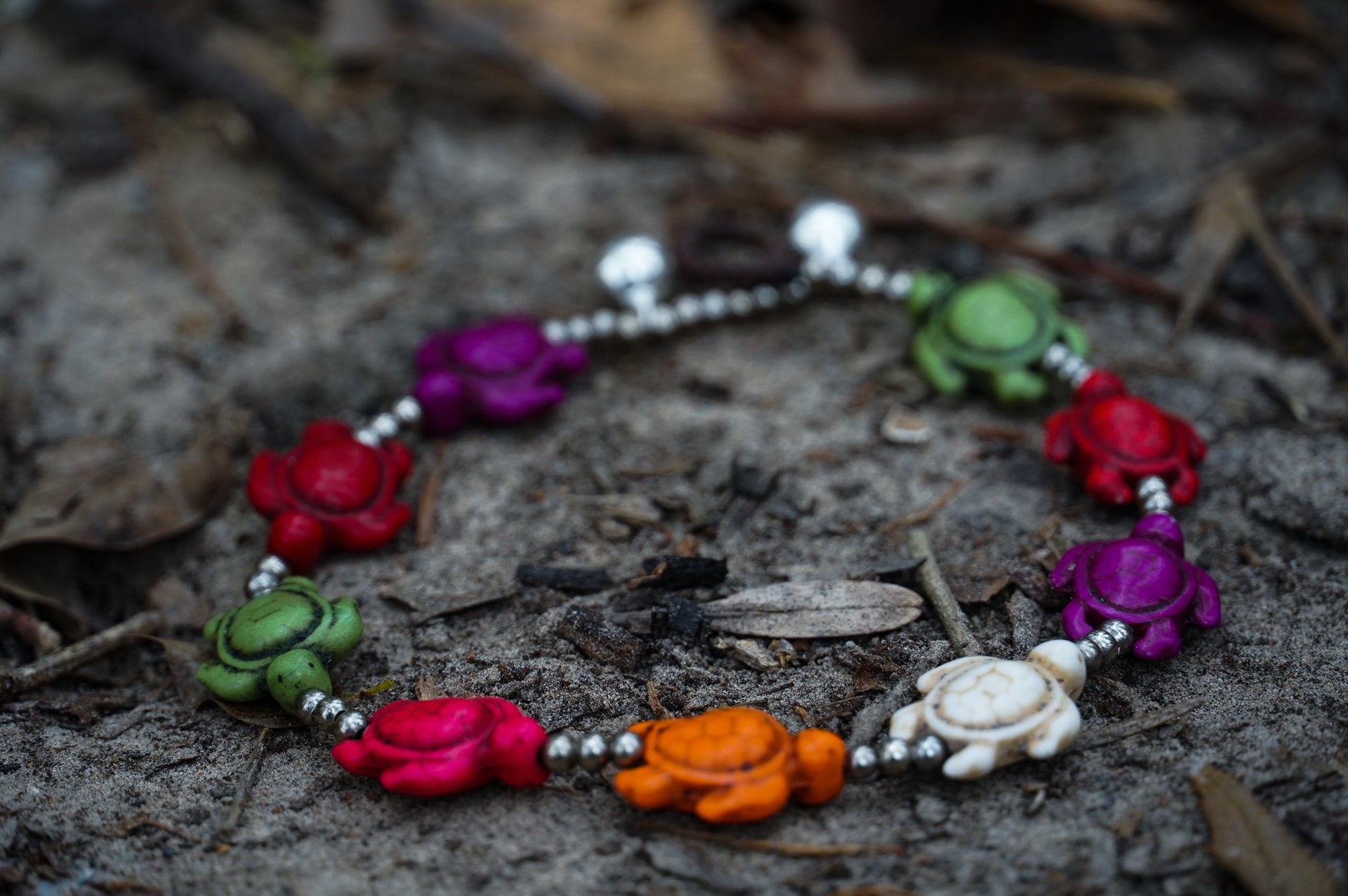 Colorful Turtle Boho Silver Anklet - ONEZINOTTA , jewelery that shines like gold...